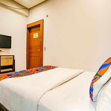 Fabhotel Kyra - Near Airport Road Ahmedabad Buitenkant foto