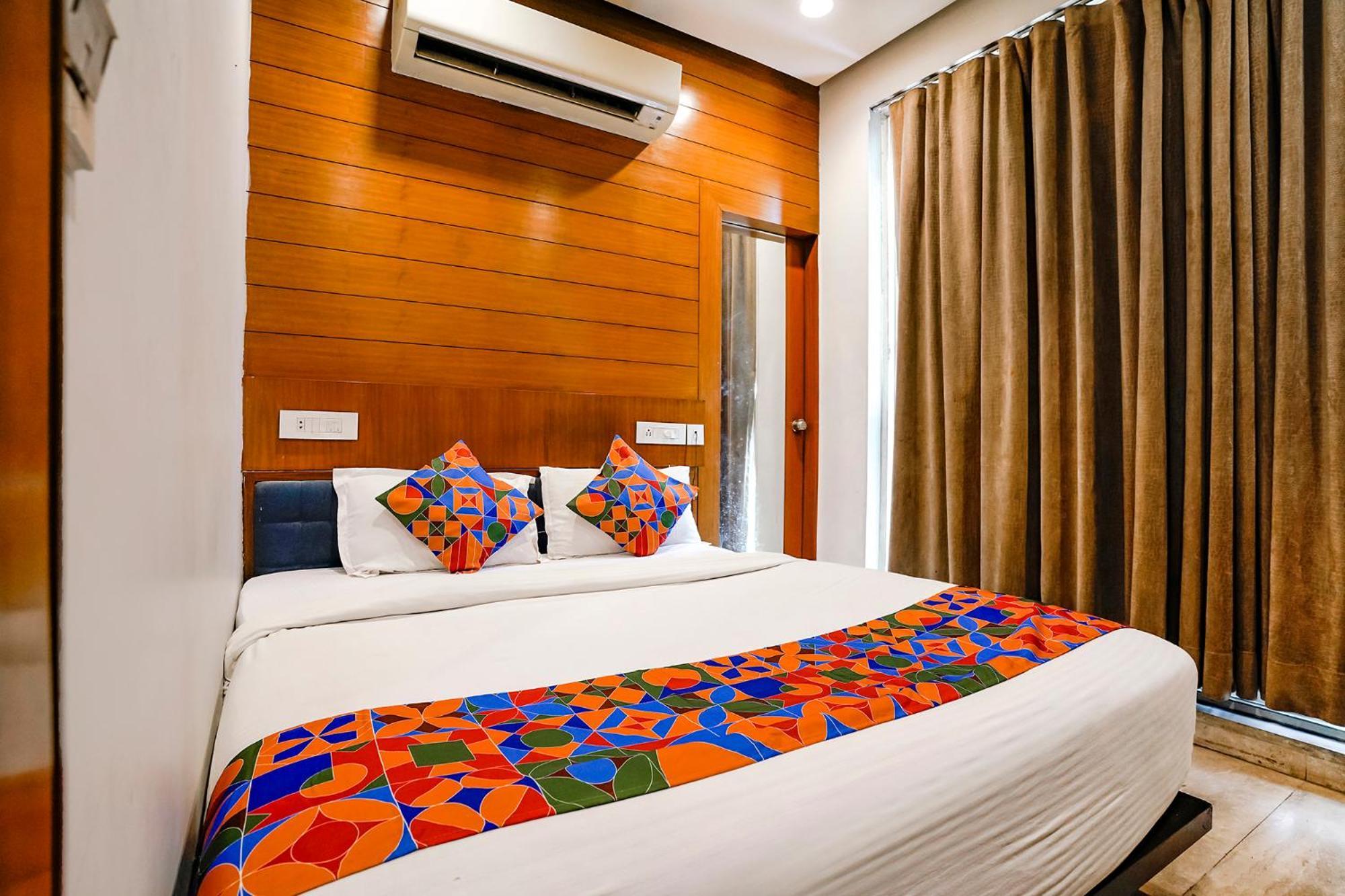 Fabhotel Kyra - Near Airport Road Ahmedabad Buitenkant foto