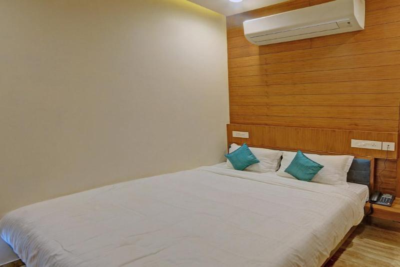 Fabhotel Kyra - Near Airport Road Ahmedabad Buitenkant foto